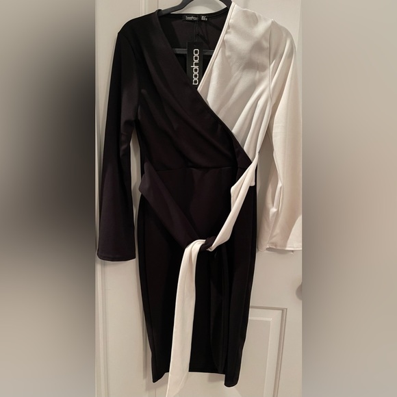 Contrast Color Block Wrap Midi Dress - Picture 3 of 7